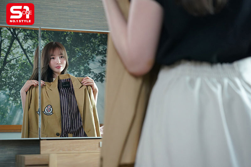 Chồng phấn khích khi thấy tôi cosplay nữ sinh Aika Yumeno
